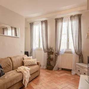 Toscanella - Flo Apartment